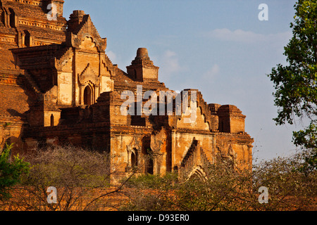 The 12th century DHAMMAYANGYI PAHTO or TEMPLE is the largest in BAGAN and was probably built by Narathu - MYANMAR Stock Photo