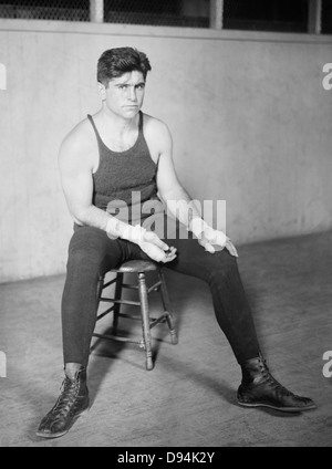 Vintage photo of Argentinian boxer Luis Angel Firpo (1894 – 1960 ...