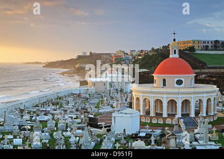 Chapel (1862), San Juan Cemetery (Santa Maria Magdalena de Pazzis), and La Perla Barrio, Old San Juan, Puerto Rico Stock Photo