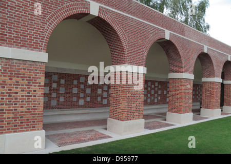 Memorial colonnade in the CWGC Heilly Station Cemetery, Mericourt-l'Abbe,  north-east of Amiens, Somme, France. Stock Photo
