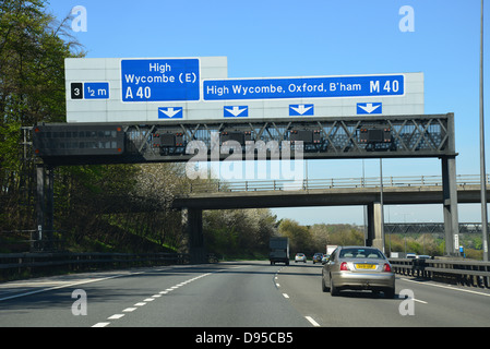 Exit Sign For Junction 1 On M40 Motorway, Buckinghamshire, England 