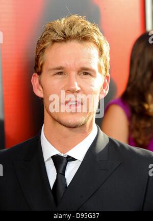 Los Angeles, CA. 11th June, 2013. Ryan Kwanten at arrivals for TRUE BLOOD Season Premiere, Cinerama Dome at The Arclight Hollywood, Los Angeles, CA June 11, 2013. Credit: Elizabeth Goodenough/Everett Collection/Alamy Live News Stock Photo