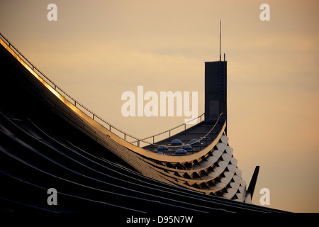 Zoom in of the suspension rooftop of the Yoyogi National Gymnasium in the evening golden glow Stock Photo