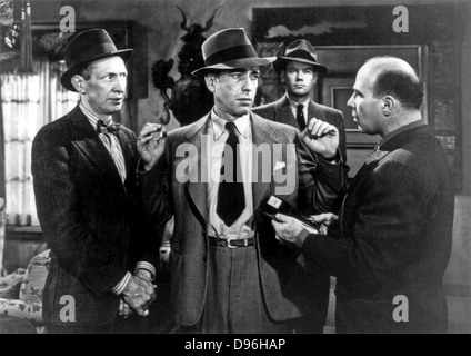 THE BIG SLEEP 1946 Warner Bros. film with from left: Humphrey Bogart ...