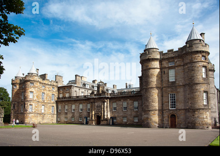 Holyrood Palace, Edinburgh, Lothian, Scotland, Great Britain, Europe , Holyrood Palace, Edinburg, Lothian, Schottland, Grossbrit Stock Photo