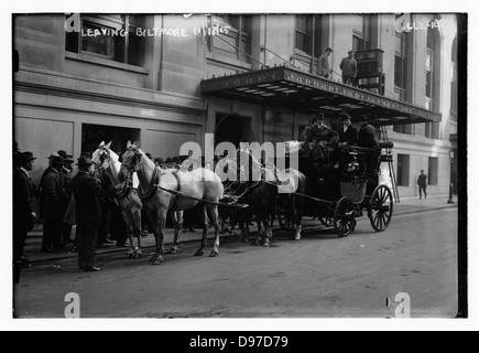 Leaving Biltmore, 11/17/15 (LOC) Stock Photo