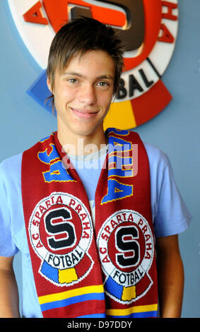 ***FILE PHOTO***Czech soccer player Vaclav Kadlec transfers according to the German Newspaper Bild to the German Bundesliga team Eintracht Frankfurt. Vaclav Kadlec is introduced as a new enforcement of Sparta Prague by the president of the club Jozef Chovanec (not pictured) on July 20 2008 in Prague, Czech Republi. (CTK Photo/Michal Dolezal) Stock Photo