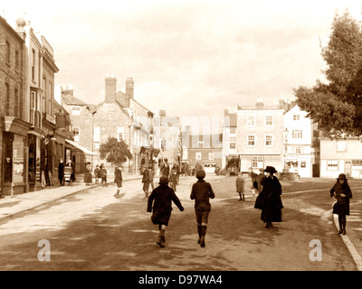 Bicester Market Place early 1900s Stock Photo - Alamy