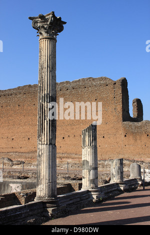 Ruin of ancient corinthian columns in Villa Adriana near Rome, Italy Stock Photo