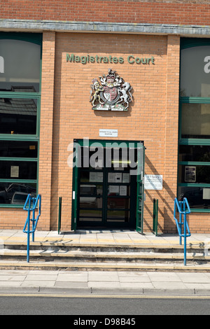 court swindon magistrates entrance front alamy courts