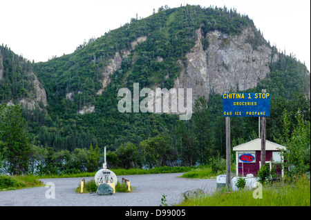 Converted mobile home, Chitina One Stop convenience store, tiny and remote town of Chitina, Alaska, USA Stock Photo