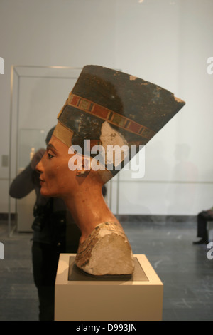 Bust of Nefertiti (c1370- c1330 BC) Great Royal Wife (chief consort) to the Egyptian Pharaoh Akhenaten. Nefertiti and her husband were known for a religious revolution. They started to worship one god only, Aten, the sun's disc. Stock Photo