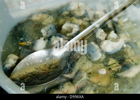 Tubby Isaacs Seafood and Jellied Eel stall. Aldgate London UK . Their last day of trading. 2013  2010s HOMER SYKES Stock Photo
