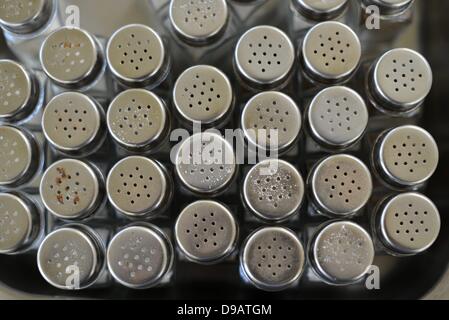 Salt and pepper shakers in Italy. Photo: Frank May Stock Photo