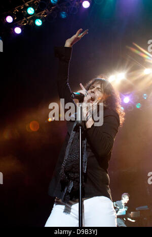 Kelly Hansen of Foreigner performing live in concert at the Seminole Hard Rock Hotel and Casinos' Hard Rock Live. Hollywood, Florida - 13.03.11 Stock Photo