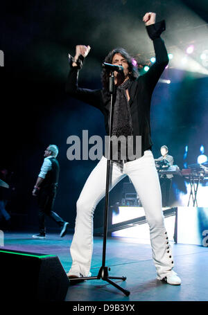 Kelly Hansen of Foreigner performing live in concert at the Seminole Hard Rock Hotel and Casinos' Hard Rock Live. Hollywood, Florida - 13.03.11 Stock Photo