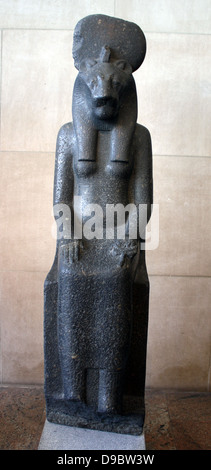 Statue of the Goddess Sekhmet, New Kingdom, Dynasty 18, reign of Amenhotep 111. (ca. 1390-1152 B.C.)  Granodiorite.  From Thebes, probably found at the temple of Mut in Karnak. Stock Photo