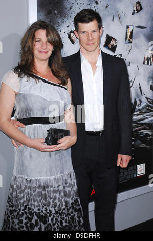 Eric Mabius, with wife at arrivals for SOURCE CODE Premiere, Arclight ...