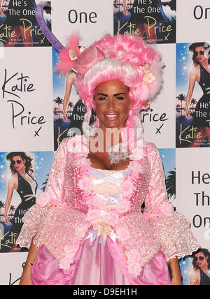 London, UK. 18th June, 2013. Photo call of Katie Price for her New Book 'He's The One' Her 9th novel. Credit:  Peter Phillips/Alamy Live News Stock Photo