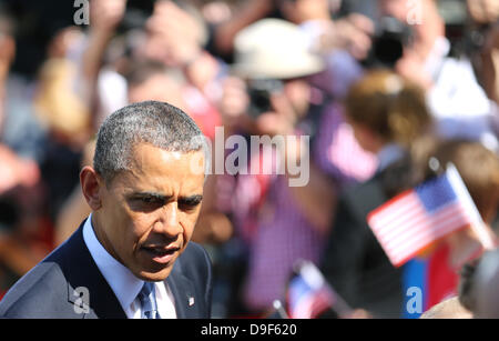 Berlin, Germany. 19th June, 2013. US President Barack Obama gestures during the reception by German President Gauck at Bellevue Palace in Berlin, Germany, 19 June 2013. Photo: Hannibal/dpa/Alamy Live News Stock Photo