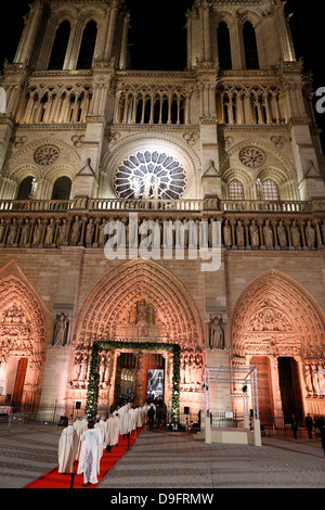 Religious Ceremony Paris Stock Photo - Alamy