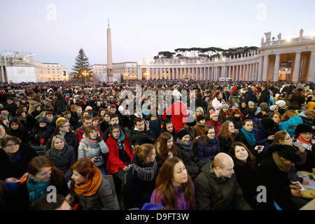Prayer vigil at European Meeting of Taize Community in St. Peter's Square, Rome, Lazio, Italy Stock Photo