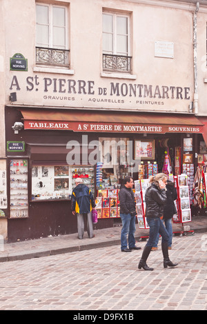 A street scene in the Montmartre area of Paris, France Stock Photo