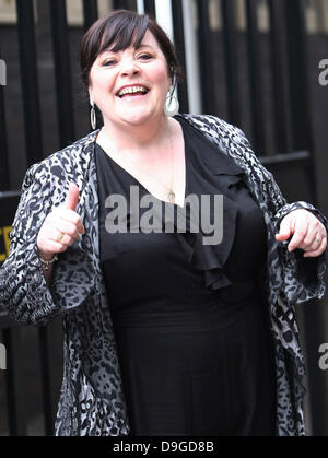 Mary Byrne leaves the ITV studios London, England - 15.03.11 Stock Photo