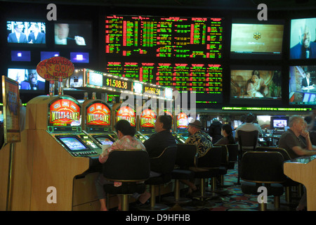 Las Vegas Nevada,Westgate Las Vegas Resort & Casino,race sports book,books,betting,odds,gamblers,gamble,gambling,monitors,big screens,slot machine,mac Stock Photo