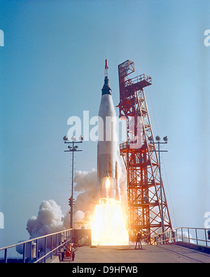 Mercury-Atlas 9 lifts off from its launch pad at Cape Canaveral, Florida. Stock Photo