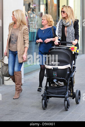 Abbey clancy clearance stroller