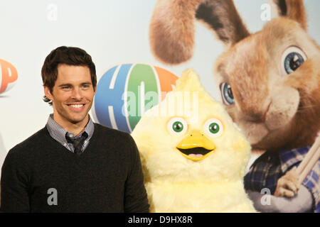 James Marsden attends a photocall for the animated comedy 'Hop' in Madrid Madrid, Spain - 24.03.11  Stock Photo