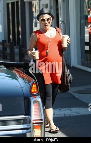 Heavily pregnant singer Pink, aka Alecia Moore out and about in Malibu Los Angeles, California - 31.03.11 Stock Photo