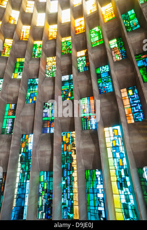 Warwickshire, Coventry, New Coventry Cathedral, The Baptistery Window Designed by John Piper and Painted by Patrick Reyntiens Stock Photo