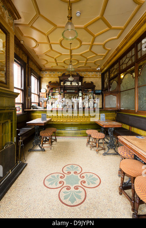 The Garden Gate pub in Hunslett, Leeds, shot for the cover of CAMRA's heritage pubs of West Yorkshire book. Stock Photo