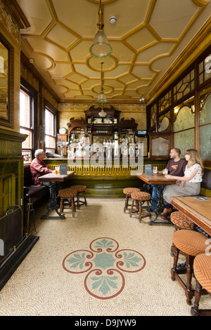 The Garden Gate pub in Hunslett, Leeds, shot for the cover of CAMRA's heritage pubs of West Yorkshire book. Stock Photo