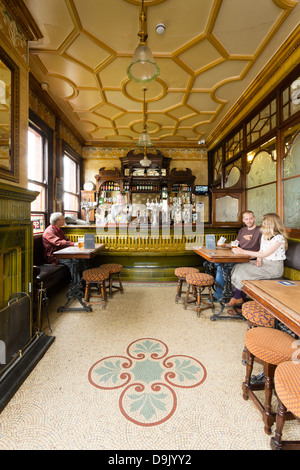 The Garden Gate pub in Hunslett, Leeds, shot for the cover of CAMRA's heritage pubs of West Yorkshire book. Stock Photo