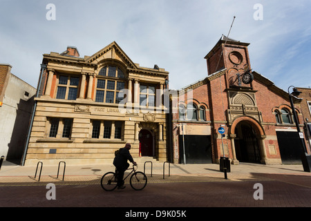 Castleford Free Library opened 1905, on the left, and The Market Hall, opened 1880, on the right. Stock Photo