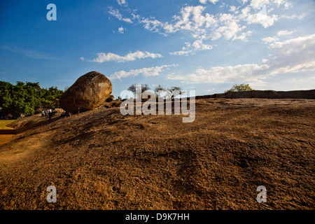 Rock on a hill, Krishna's Butter Ball, Mahabalipuram, Kanchipuram District, Tamil Nadu, India Stock Photo