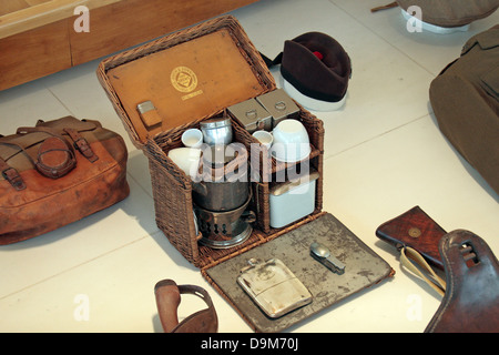 World War One tea making kit of a British infantry Lieutenant at the Historical de la Grande Guerre Museum, Peronne, France. Stock Photo