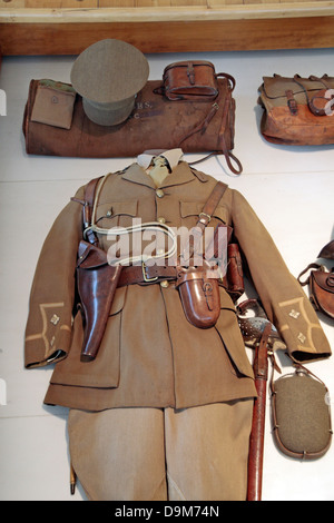 Display of the World War One kit of a British infantry Lieutenant at the Historical de la Grande Guerre Museum, Peronne, France. Stock Photo