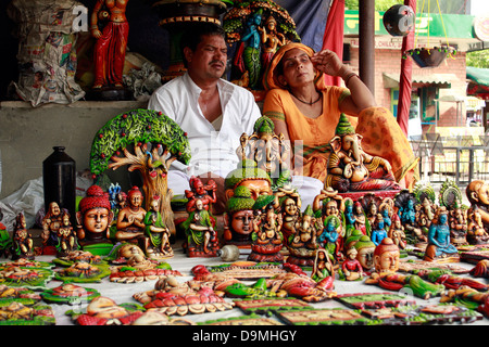 Shops displayng ethnic dresses, jewelery and souvenirs at the Delhi Haat Stock Photo