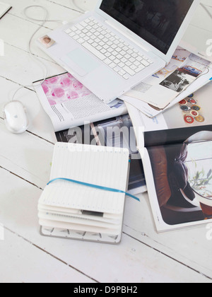 Computer mouse and filofax Stock Photo - Alamy