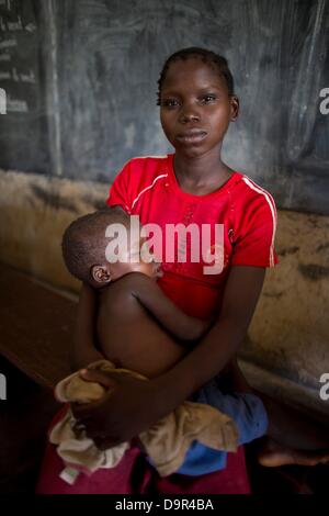 sick patient at MSF mobile clinic in central african republic Stock Photo