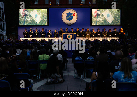 The National Police Week Candlelight Vigil honors law enforcement ...