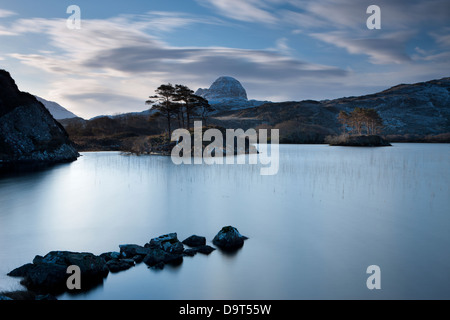 Loch Druim Suardalain with Mts Canisp & Suilven dusted in snow, Sutherland, Scotland, UK Stock Photo