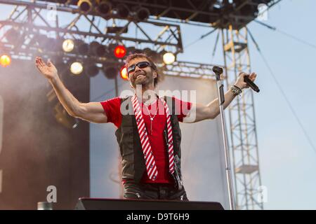 June 25, 2013 - Del Mar, California, USA - Vocalist/pianist PAUL ROGERS performs with BAD COMPANY at the San Diego County Fair's Grandstand Stage. (Credit Image: © Daniel Knighton/ZUMAPRESS.com) Stock Photo