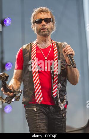 June 25, 2013 - Del Mar, California, USA - Vocalist/pianist PAUL ROGERS performs with BAD COMPANY at the San Diego County Fair's Grandstand Stage. (Credit Image: © Daniel Knighton/ZUMAPRESS.com) Stock Photo