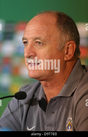 Belo Horizonte, Minas Gerais, Brazil. June 25, 2013. Coach Luiz Felipe Scolari, of the Brazilian national soccer team, gives a press conference in Mineirao Stadium, Belo Horizonte, Minas Gerais, southeastern Brazil, on June 25, 2013. Tomorrow, 26, Brazil and Uruguay face off for the semifinals of the Confederations Cup. Credit:  dpa picture alliance/Alamy Live News Stock Photo