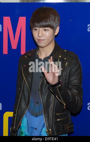 Lee HyunWoo at product launching activity in Seoul, South Korea on Friday June 21, 2013. Stock Photo